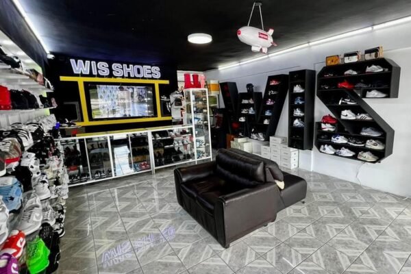 Wis Shoes